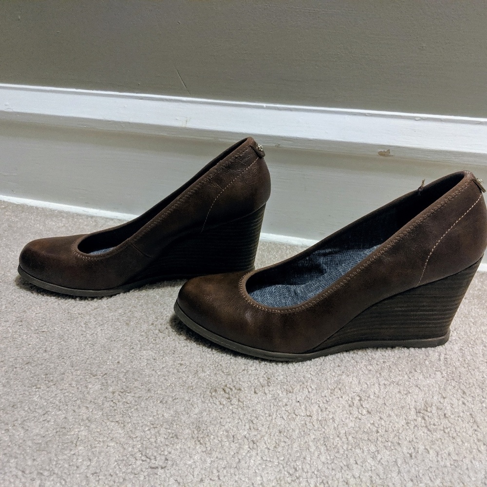 Dr. Scholl's Wedge Pumps